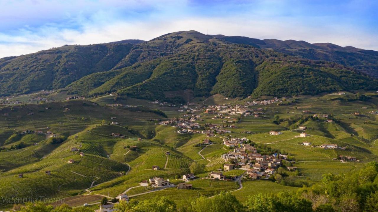 A Casa Di Amici Villa Vidor Eksteriør bilde