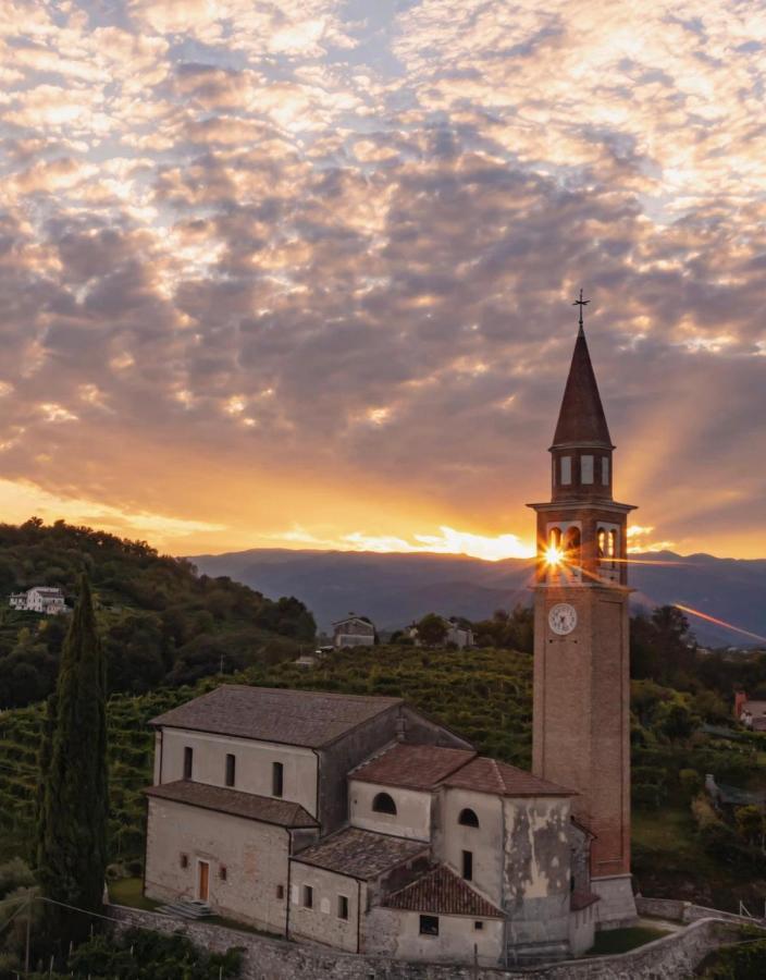 A Casa Di Amici Villa Vidor Eksteriør bilde