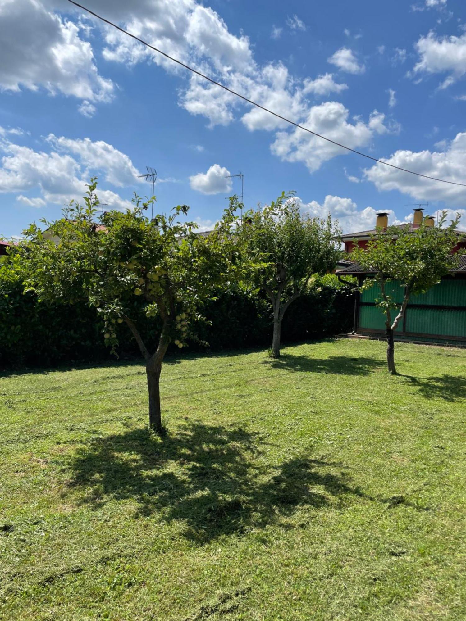 A Casa Di Amici Villa Vidor Eksteriør bilde